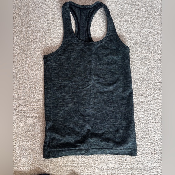 Lululemon Swiftly Speed Racerback - Picture 3 of 4